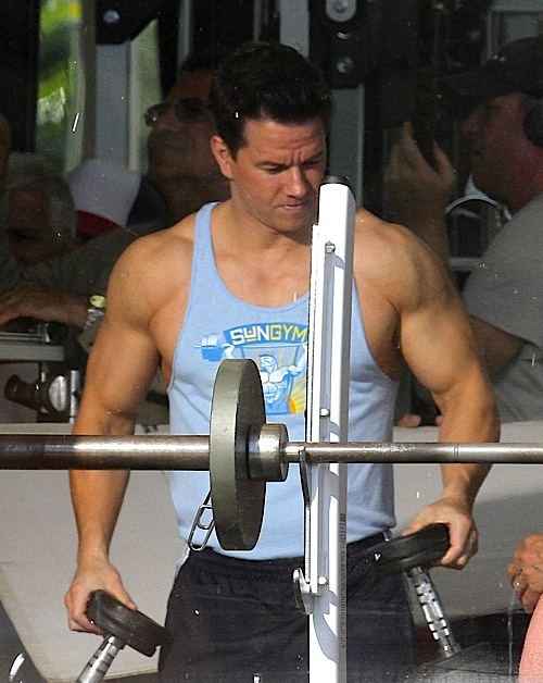 Mark Wahlberg Workout Routine Diet Plan And Video Born To Workout