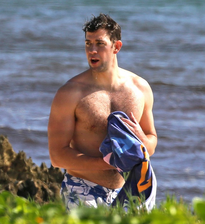 John Krasinski’s Workout Routine and Diet for a Buff Body